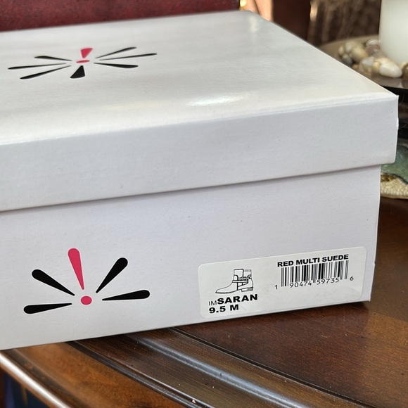 Isaac Mizrahi Live! Saran Genuine Suede Red Heeled Ankle Boots Buckle Booties - Picture 15 of 15